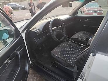 Audi: Audi 100: 1993 г., 2.6 л, Механика, Бензин, Универсал — 10