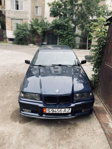 BMW: BMW 3 series: 1993 г., 1.8 л, Механика, Бензин, Седан