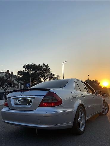 mercedes e220 cdi: Mercedes-Benz E 220: 2.2 l | 2007 il Sedan — 6