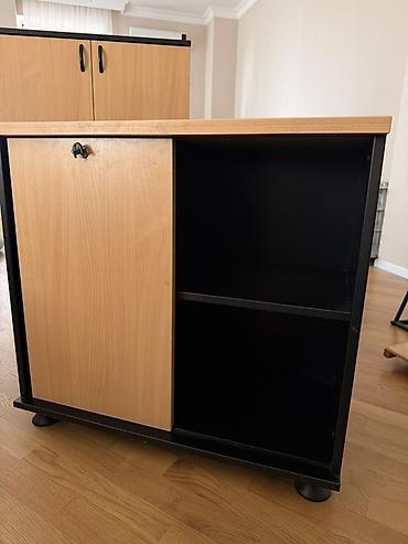 arakesmə: Ofis/ev üçün kompakt şkaf - Material: laminat (açıq palıd rəngli ön — 2
