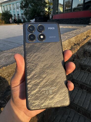 телефон раскладушка: Poco F6 Pro, Б/у, 256 ГБ, цвет - Черный, 1 SIM, 2 SIM, eSIM