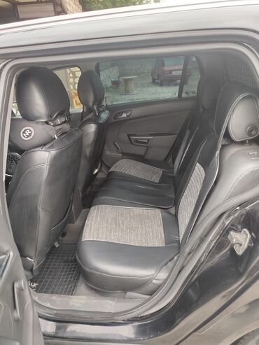 Opel: Opel Astra: 1.6 l | 2009 il 28000 km Universal — 7