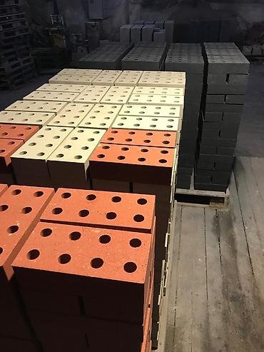 Облицовочный кирпич: Кирпич облицовочный, гиперпрессованный, супергладкий, основа — 15