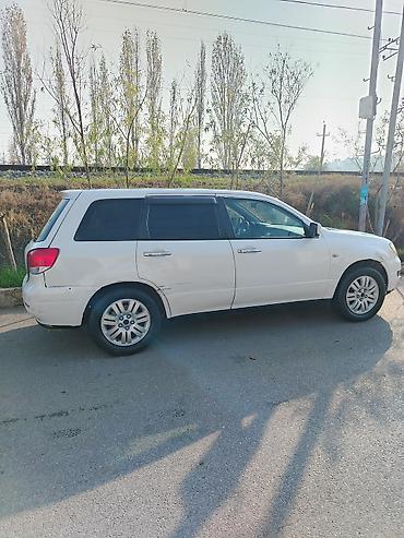 avtokran satisi: Mitsubishi Outlander: 2.4 l | 2001 il 390000 km Krossover — 3