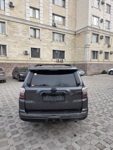Toyota: Toyota 4Runner: 2018 г., 4 л, Автомат, Бензин, Внедорожник — 4