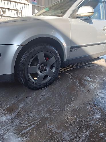 Volkswagen: Volkswagen Passat Variant: 2004 г., 1.8 л, Типтроник, Газ, Универсал — 2