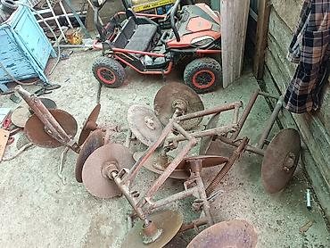 Картофелесажалки: Картофелесажалка навесная/прицепная. продаю как на фото рабочая — 11