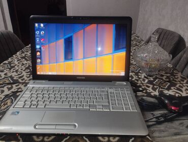 Kasalar: İşlənmiş Toshiba, 11.6 ", AMD A3, 512 GB, Ünvandan götürmə, Ödənişli çatdırılma