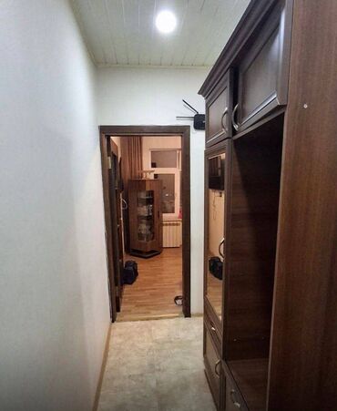 Köhnə tikili: Bakı, 2 otaqlı, Köhnə tikili, m. Əhmədli, 40 kv. m — 4