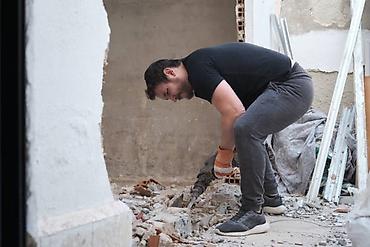 комплексный ремонт: 🏗️ YENİ EVİM SÖKÜNTÜ Söküntünü peşəkarlara həvalə edin! ✅ Ev və obyekt — 7