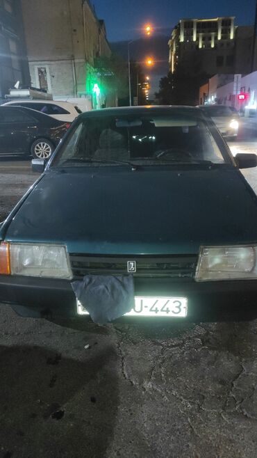 VAZ (LADA): VAZ (LADA) 21099: 1.5 l | 2000 il 447100 km Sedan — 10