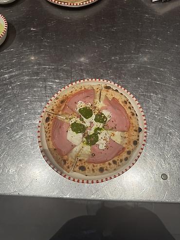 рыбное: Авторское меню с морепродуктами и неаполитанской подачей - Пицца на — 1