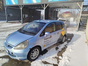 срочна фит: Honda Fit: 2001 г., 1.3 л, Вариатор, Бензин, Хэтчбэк