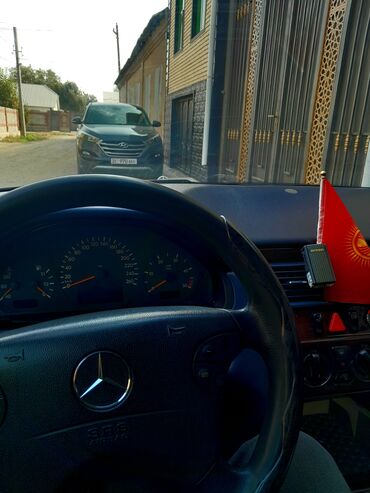 бампер ист задний: Mercedes-Benz E-Class: 2000 г., Седан