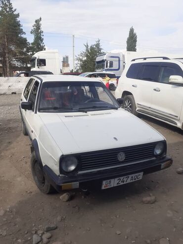 volkswagen passat в3: Volkswagen Golf: 1990 г., 1.8 л, Механика, Бензин, Седан