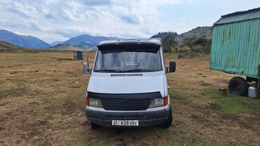 самые дешевые машины бу: Mercedes-Benz Спринтер: 2001 г., 3 л, Дизель
