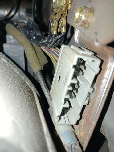 Стекла и комплектующие: Стекло Заднее Volkswagen, 1998 г., Б/у, Оригинал — 10