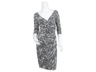 toxunma yun donlar: Diane von Furstenberg Bentley SJ silk dress with abstract print