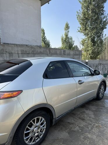 Honda: Honda Civic: 2008 г., 1.8 л, Робот, Бензин, Хэтчбэк — 6