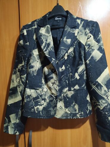 пиджак жакет: Пиджак- ткань джинса, 44 размер
