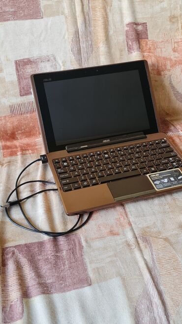 ASUS: Netbook je kao nov, sve radi nema.mane, moze I ko netbook I ko — 2