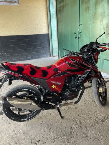 Транспорт: Мотоцикл Honda 200 Куб но ходу полный иштейт 
Жалал-Абадта