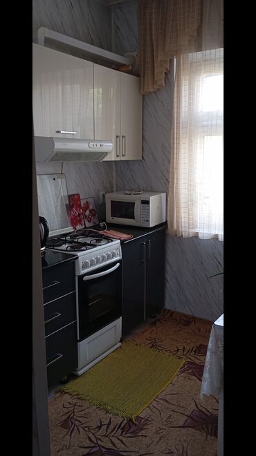 тец 2 дом: 2 комнаты, 48 м², 105 серия, 2 этаж