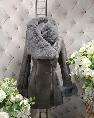 Zimske jakne: One size, Jednobojni, Sa postavom, Krzno — 7