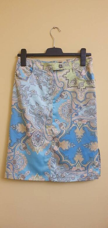 Suknje: Suknje M veličine za zimu i ostale sezone. 1 kom - 500din 2 kom - na lalafo.rs — 6 Suknje: Suknje M veličine za zimu i ostale sezone. 1 kom - 500din 2 kom - — 6