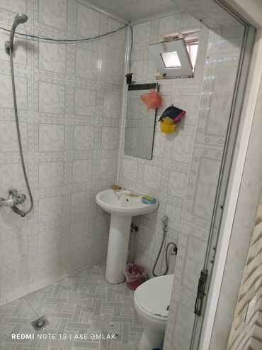 Həyət evləri və villaların satışı: 3 otaqlı, 65 kv. m, Kredit yoxdur, Orta təmir — 15