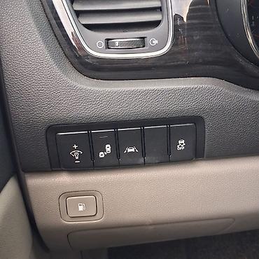 сктер: Kia Carnival: 2019 г., 2.2 л, Автомат, Дизель, Вэн/Минивэн — 2
