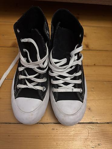 Qadın ayaqqabıları: Converse Chuck Taylor All Star xırda platformalı yüksəkboğaz idman — 1