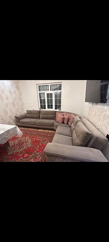 diva divan: Künc divan, İşlənmiş, Açılan, Bazalı, Çatdırılma yoxdur — 1