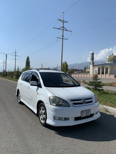 тайота функарго: Toyota Ipsum: 2002 г., 2.4 л, Автомат, Газ, Минивэн