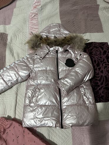 Верхняя одежда: Куртка зимняя для девочки. Moncler. Теплая легкая, мягкая, не — 2