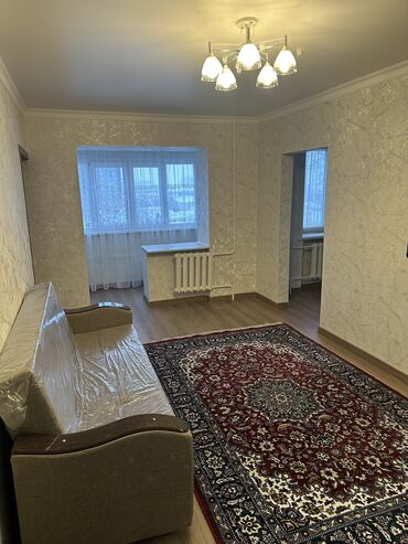 белорусская мебель: 3 комнаты, Собственник, Без подселения, С мебелью частично