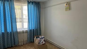 Продажа коттеджей и домов: Продается дом с большим двором и хозяйственными постройками. - — 6