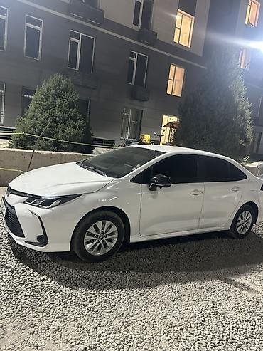 штабелер электрический бу: Toyota Corolla: 2021 г., 1.8 л, Вариатор, Гибрид, Седан — 10