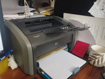 Принтеры: Жакшы абалда Hp 1018 сатылат
