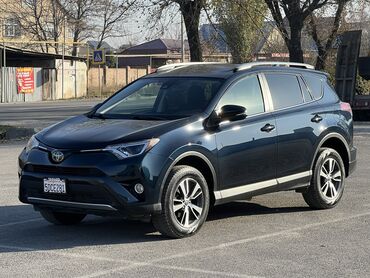 Toyota: Toyota RAV4: 2018 г., 2.5 л, Автомат, Бензин, Кроссовер