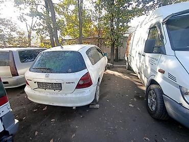 битую машину: Honda Civic: 2000 г., 1.5 л, Автомат, Бензин, Хэтчбэк — 1