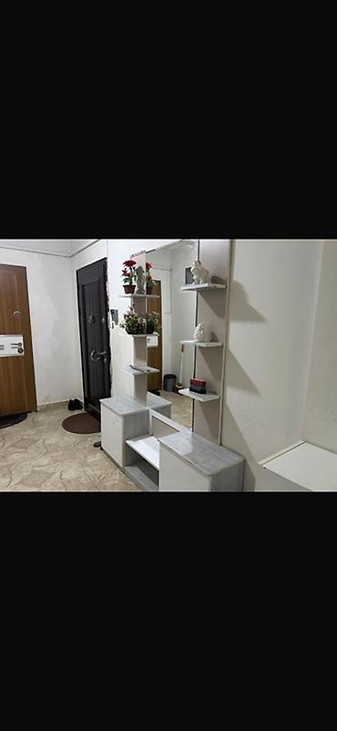Otaqların satışı: Tam mebellı mənzil interyeri satılır - Geniş, işıqlı qonaq otağı: U — 10