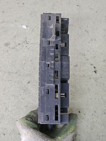 Датчики, сенсоры, предохранители: Блок предохранителей Volkswagen 1986 г., Б/у, Оригинал, Германия — 7