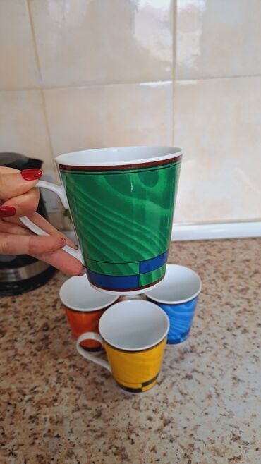 Fincanlar: Fincanlar, 4 ədədli dəst, Polşa — 3