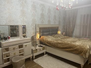 мебель из паллет бишкек: Двуспальная кровать, Шкаф, Комод, Трюмо, Турция, Новый