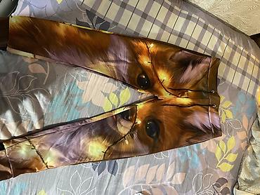 Джинсы: Джинсов — 4 модели кто возьмёт много вещей по 200сом (нужны деньги — 3