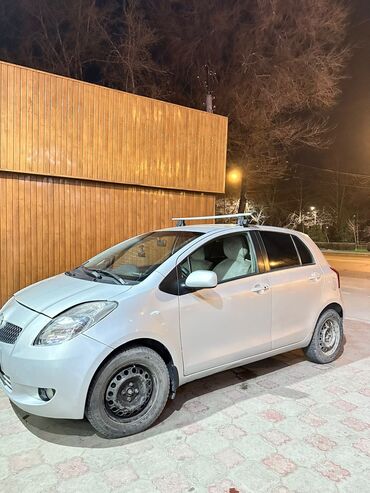 пардо бу: Toyota Yaris: 2008 г., 1.3 л, Робот, Бензин, Седан