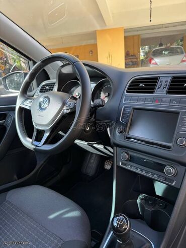 Volkswagen: Χριστόφορος Ρούσης — 17