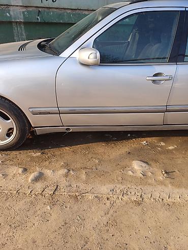 Mercedes-Benz: Mercedes-Benz E-Class: 2003 г., 2.4 л, Типтроник, Газ, Универсал — 9