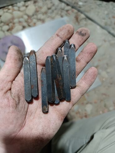 Другие товары для дома: Много разного для дома работ и хозяйства. - тиски новые размер губ at lalafo.kg — 12 Другие товары для дома: Много разного для дома работ и хозяйства. - тиски новые размер губ — 12